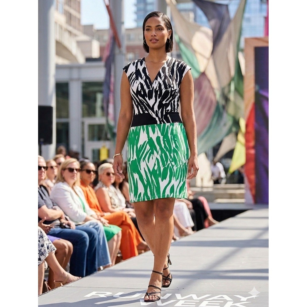 Maggy London Coral Leaf‎ Pattern Faux Wrap Dress Size 8
